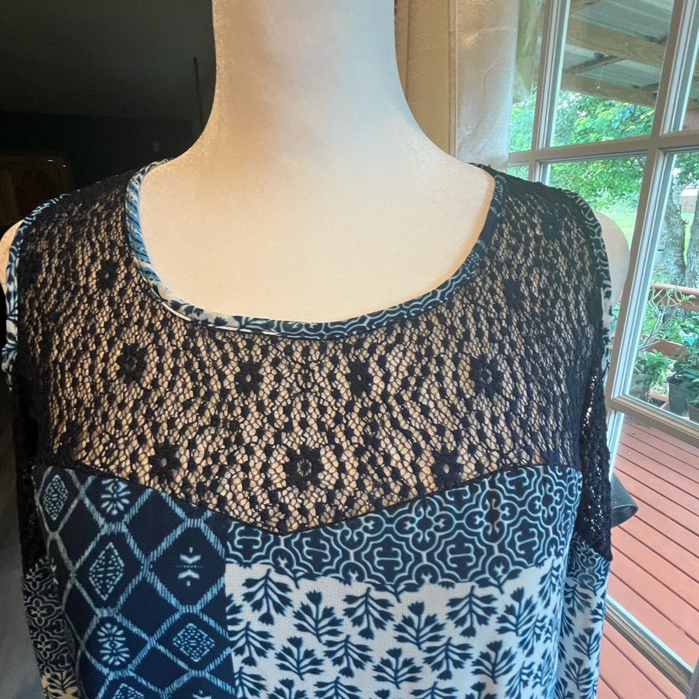 Spense Navy and White Lace dress